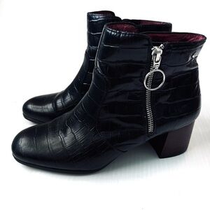 PIKOLINOS Bayona Black Croc-Pattern Ankle Boots size 39 us 8